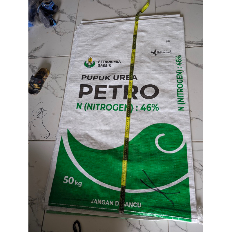 Karung BARU Pupuk Urea PETRO NITROGEN 46% Kondisi Bagus Layak PETRO KIMIA GRESIK | Karung Gabah Padi