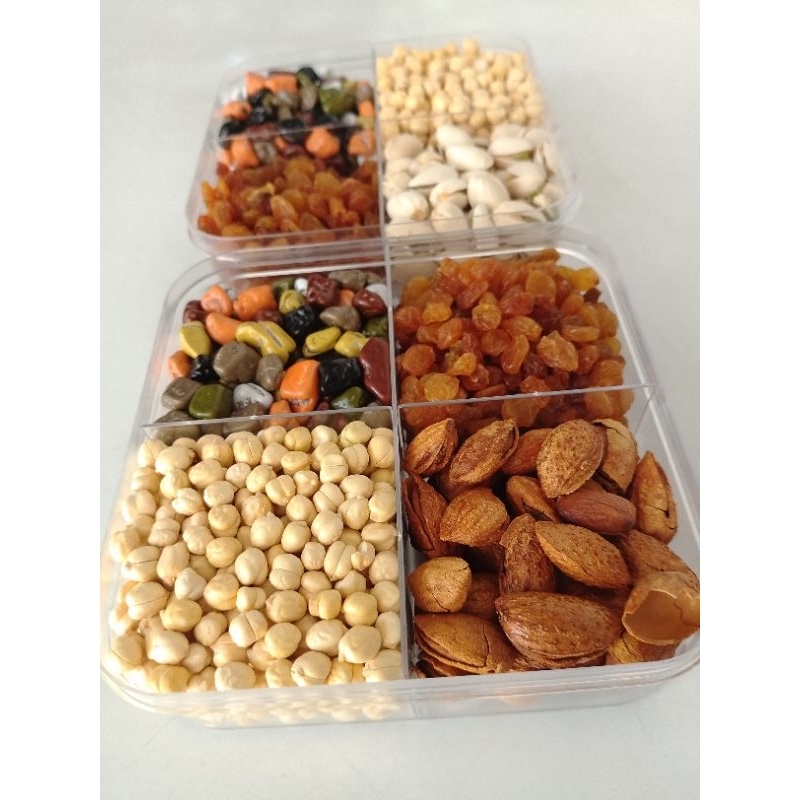 

Camilan Arab Premium Mix 4 in 1 kacang arab, pistachio, almond, kismis, coklat kerikil