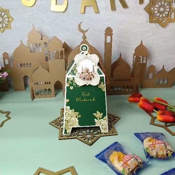 

Hamper Idul Fitri - MENARA - Nastar Taiwan 10 Sachet