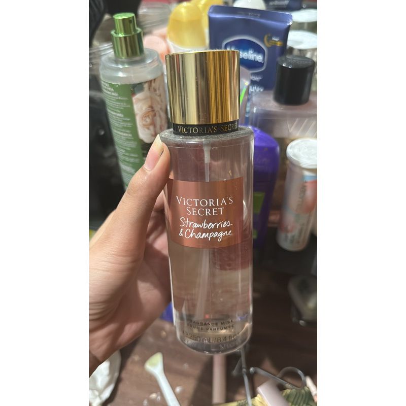 preloved vs victoria secret