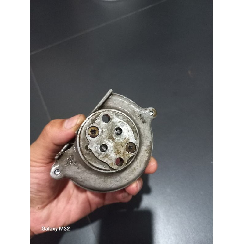 Pompa oli tiger original