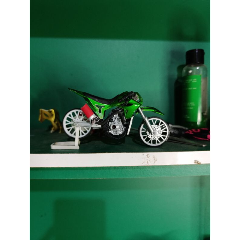 Miniatur motor surex Thailand