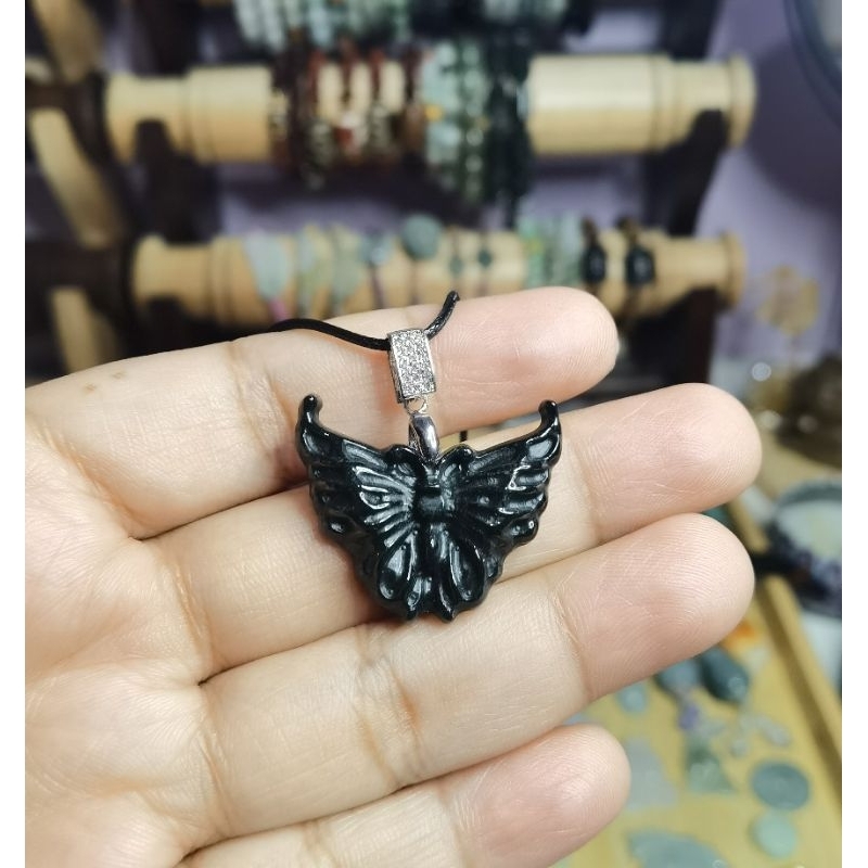 (Sertifikat) Mochui Black Jadeite Jade Burma Grade A Butterfly Pendant