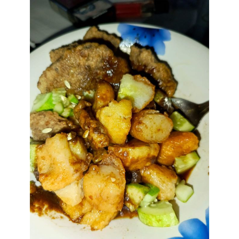 

PEMPEK IKAN TENGIRI