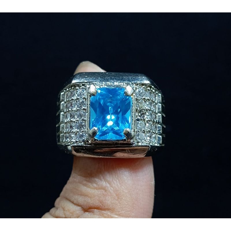 BERSERTIFIKAT LAB BATU BLUE TOPAZ LENGKAP DENGAN SERTIFIKAT ASLI NATURAL