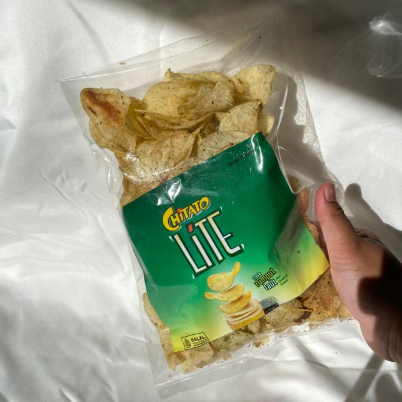 

CHITATO LITE 150gr , chitato lite , jajan , snak , cemilan , jajan kiloan , snak ringan