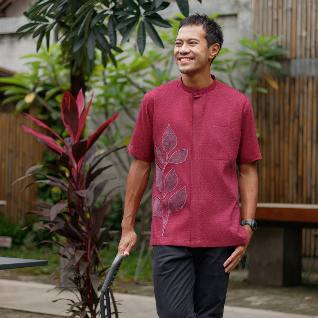 Radir - Bonolo Kemeja Tenun Lengan Pendek