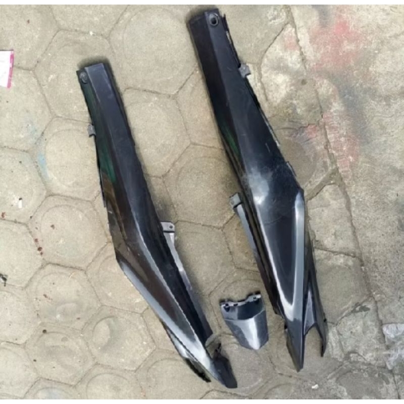 bodi belakang set slebor depan Yamaha Jupiter z 2010 Yamaha Jupiter Robot bahan mentah belum cat bah