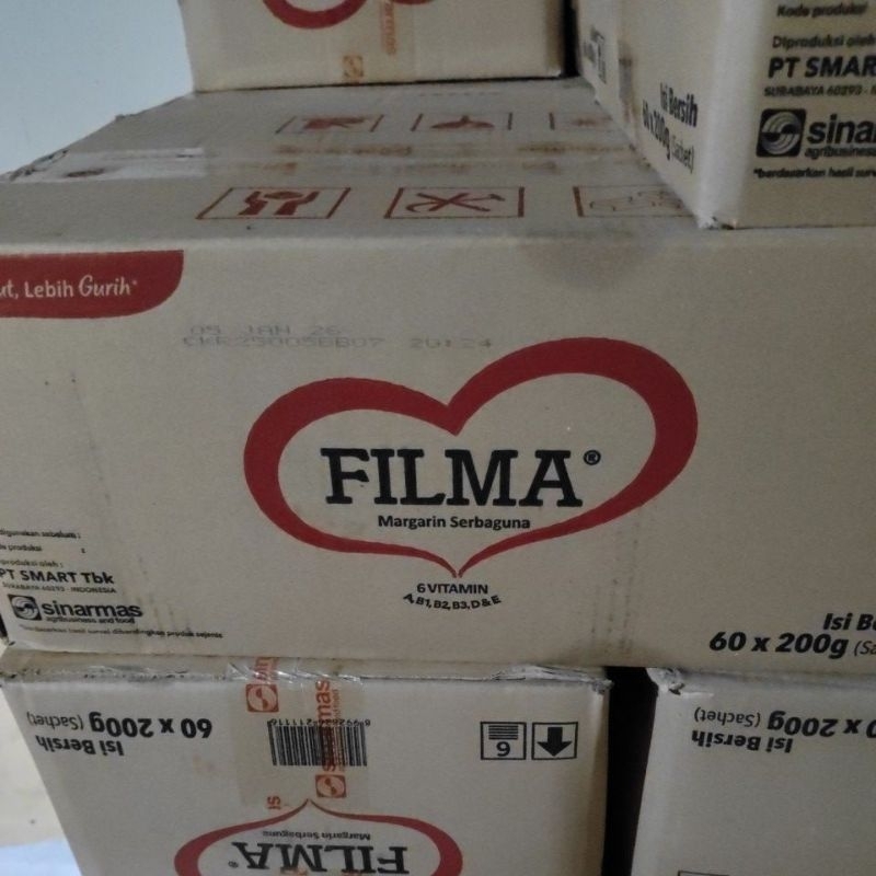 

FILMA MARGARINE SASET ( 1 KARTON ) @200 GRAM ISI 60 BUNGKUS