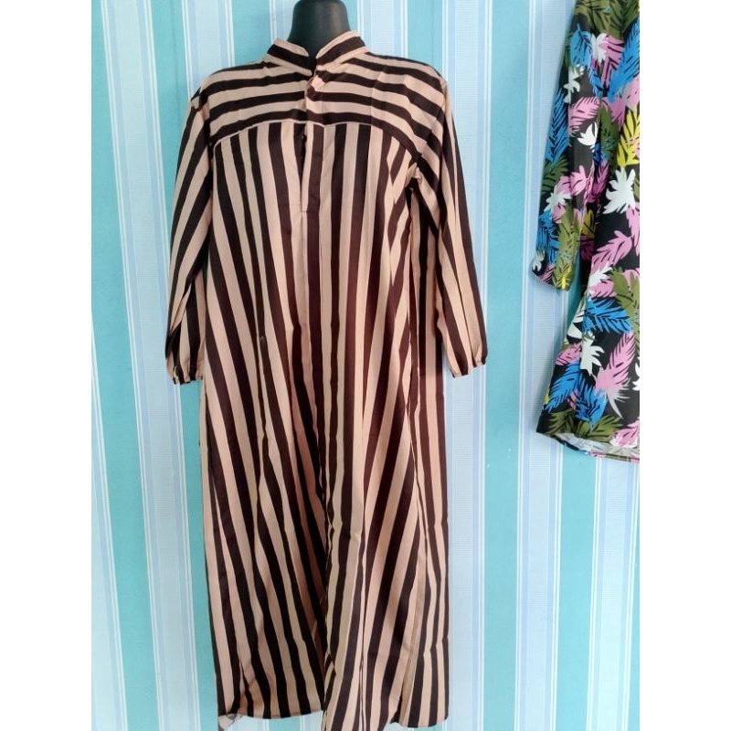 Gamis Motif Salur