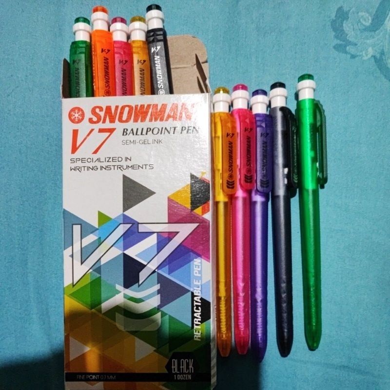 

Ballpoint Bolpen Bolpoin Bolpoint Pena SNOWMAN V7 Warna Hitam Fine Point 0.7mm Semi Gel Ink
