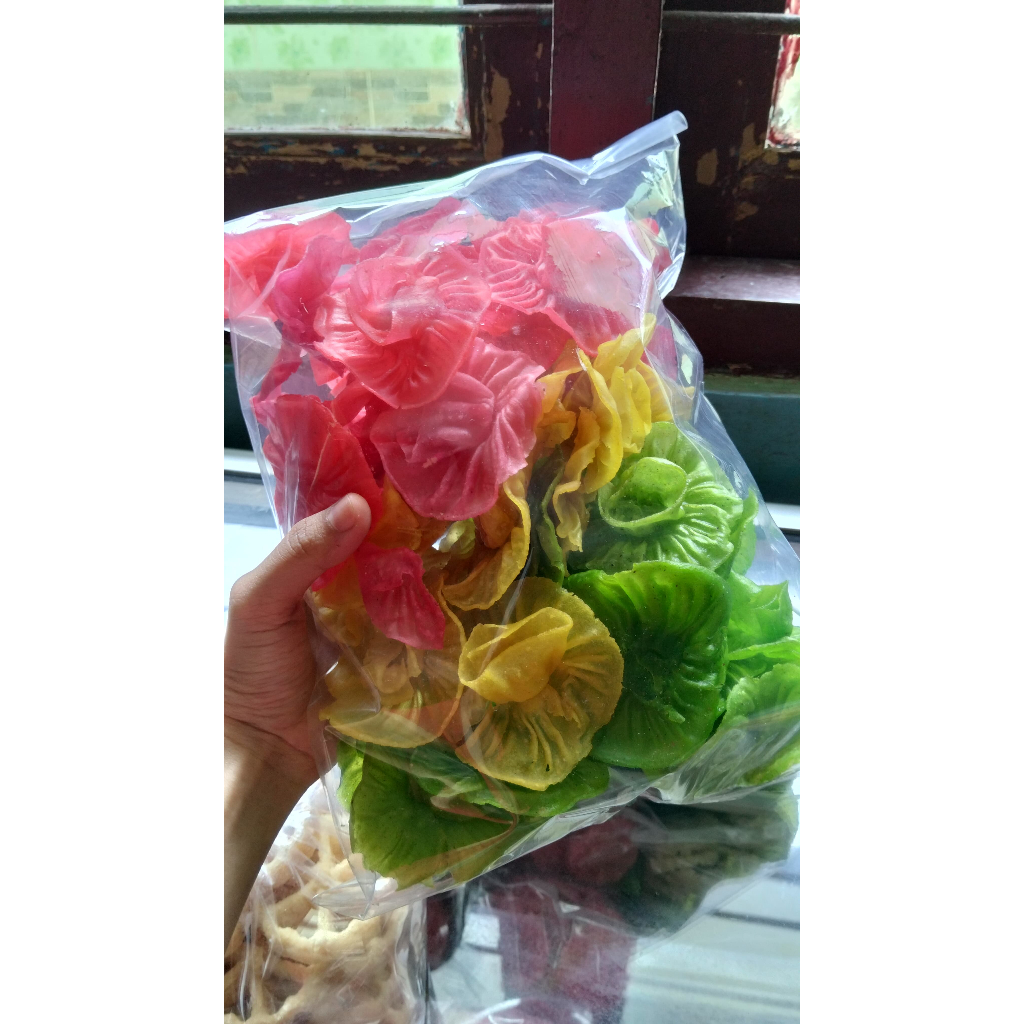 

Kerupuk Sorodot / Kembang Rose / Bandros: Camilan Tradisional Gurih dan Renyah Khas Purwakarta