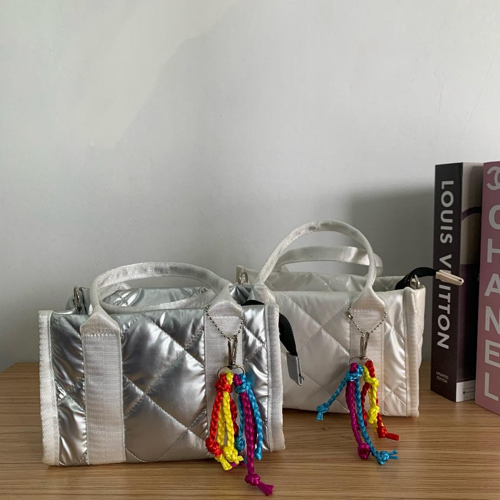 Tas Selempang Wanita Sling Bag Remaja Kekinian Muat HP Dan Dompet