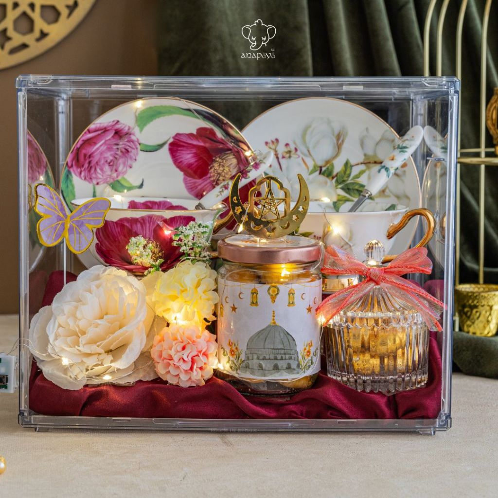 

Fiore - Hampers Cangkir Teh Keramik