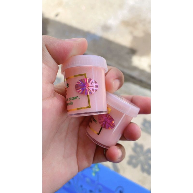 Cream Vitamin E wajah (berhologram)