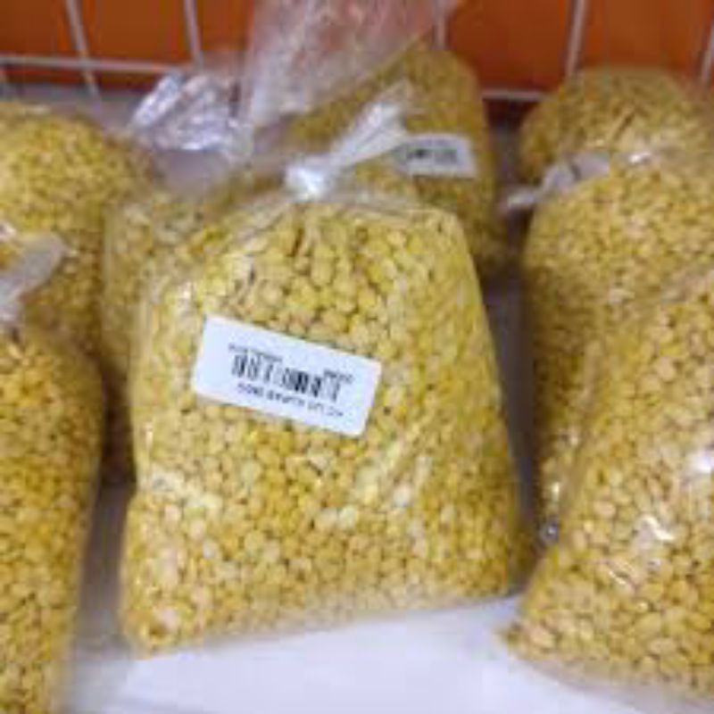 

kacang hijau kupas 250 gram merk clover