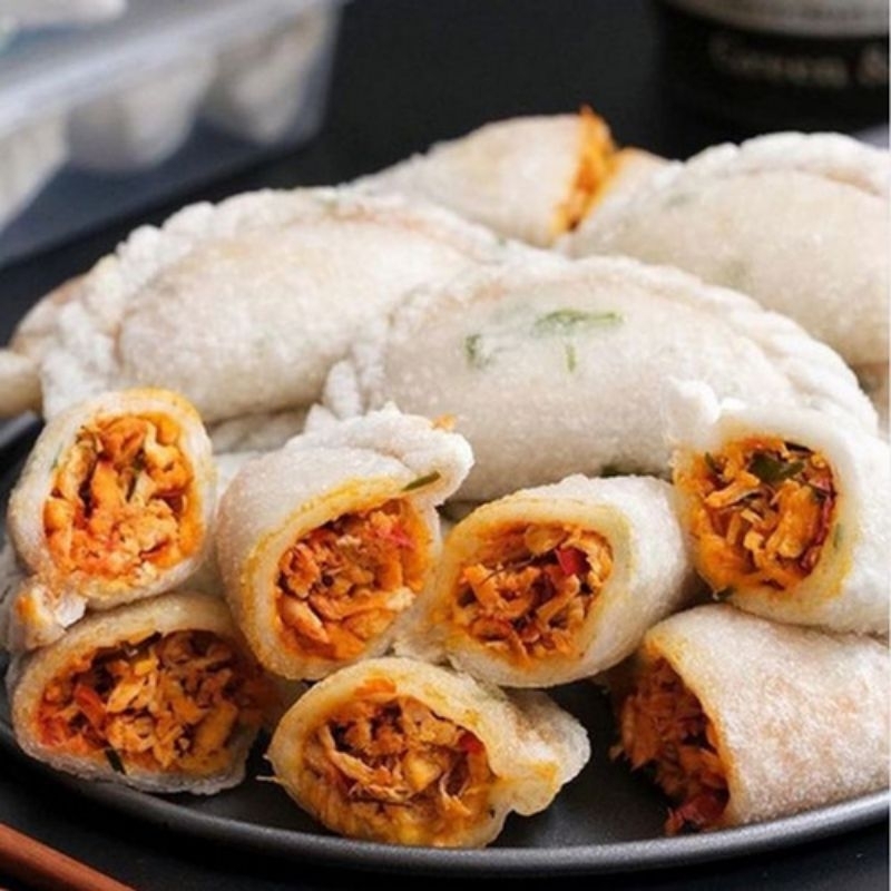 

Cireng Ayam Suir ISI 5 / Frozen Food / cireng frozen