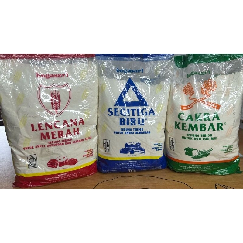 

tepung terigu tepung cakra tepung segitiga biru