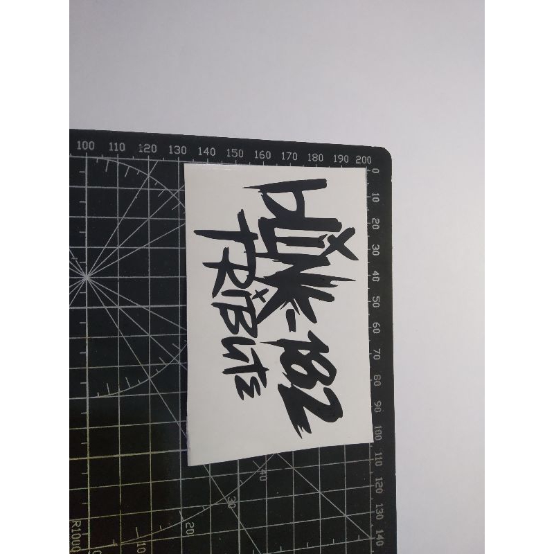 

stiker cutting blink 182