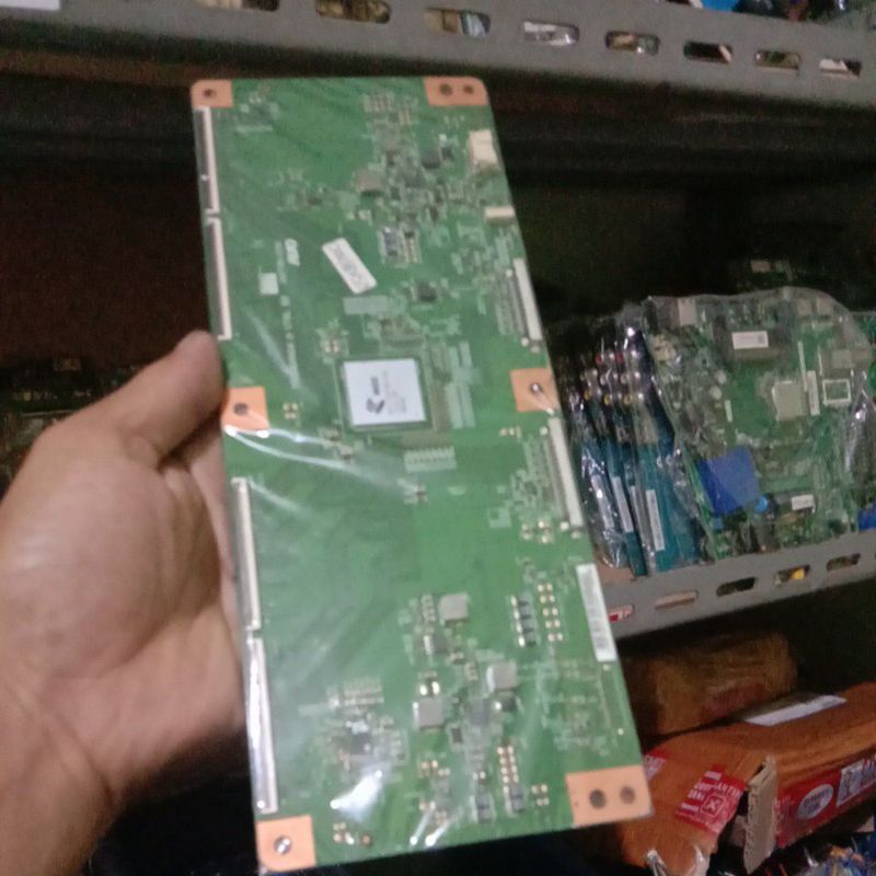 Tcon TV LED Sony Type 65X8500C