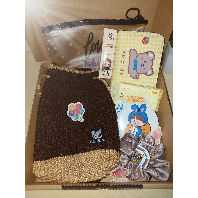 Kado Ulang Tahun Cewek/Hampers Ulang Tahun/Hadiah Wisuda/Hampers Wisuda/Hampers Tas