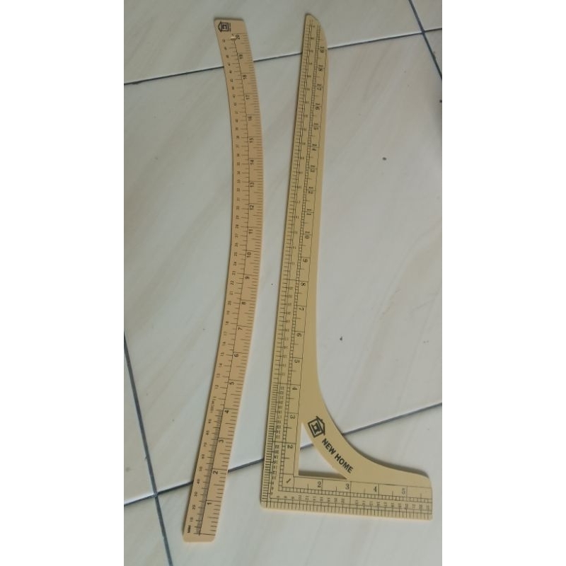 Penggaris Pola Jahit Besar