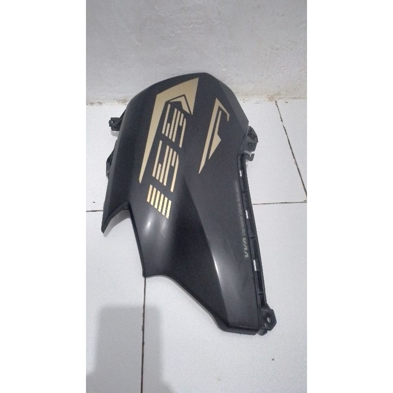 body cowling sayap kiri yamaha nmax new 2021/2022 original
