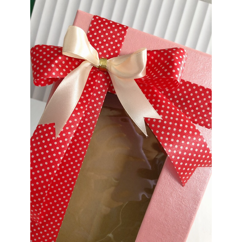 

BOX EDISI KHUSUS PITA 30x15x5,5cm