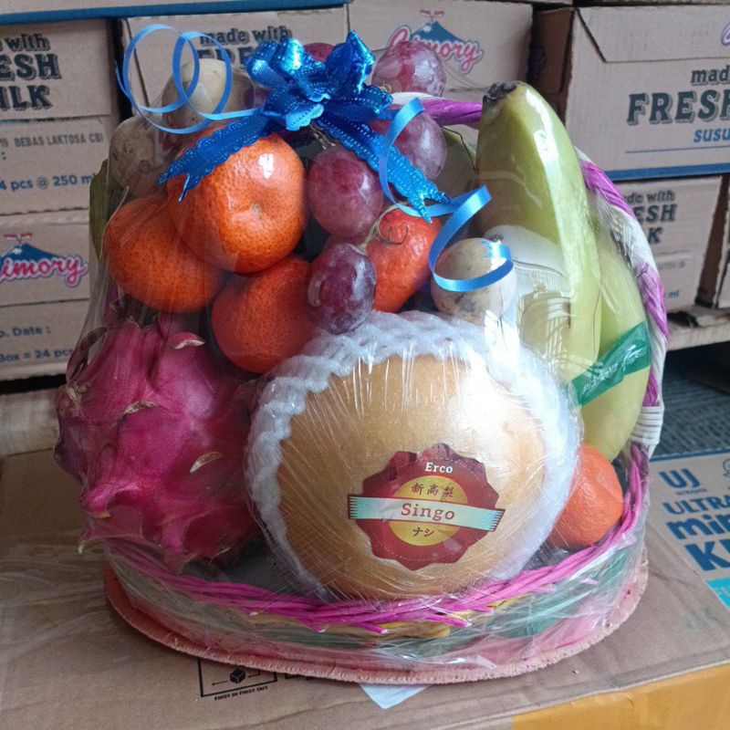 

Hampers Buah Segar / Parcel Buah Segar free ucapan