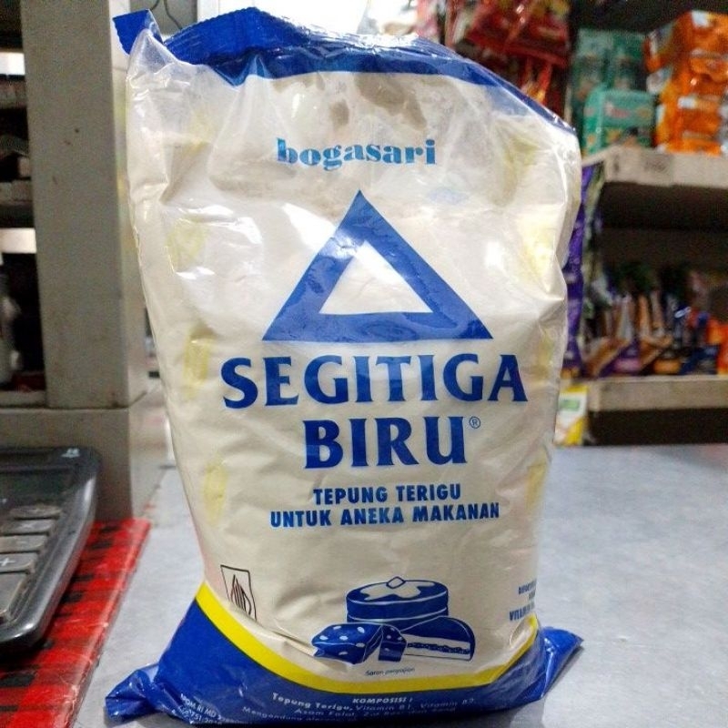 

Tepung SEGITIGA BIRU 1KG