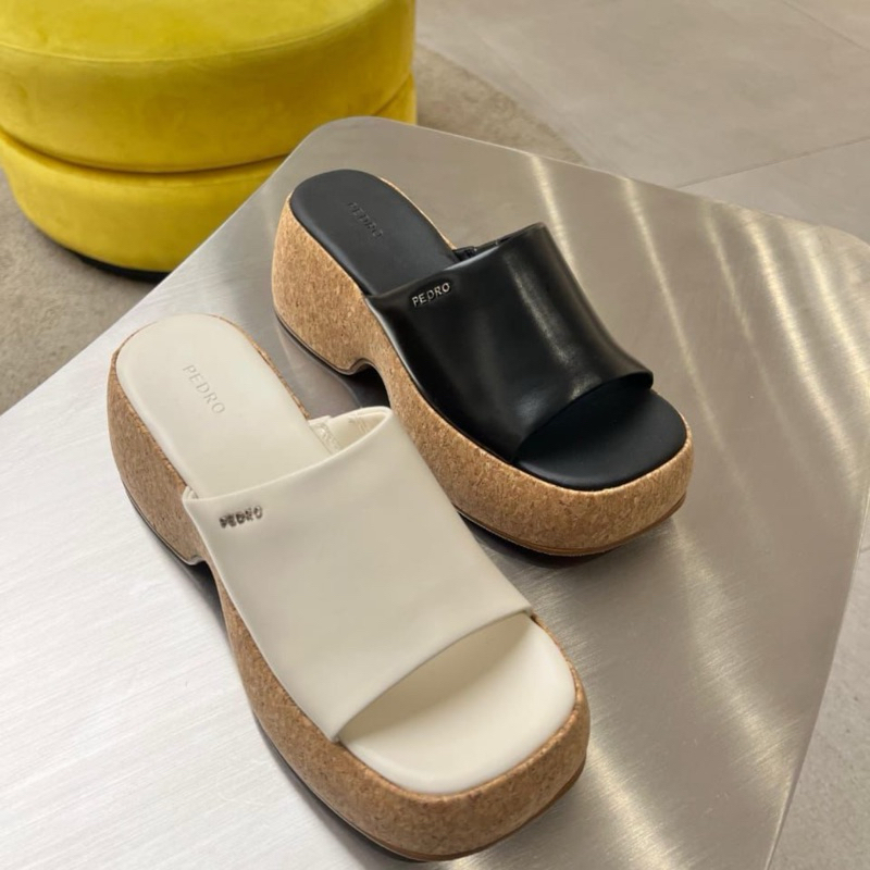 Sandal wanita wedges pedro original