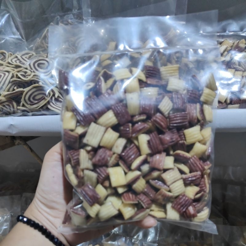 

Kerupuk Cemilan Pang Pang