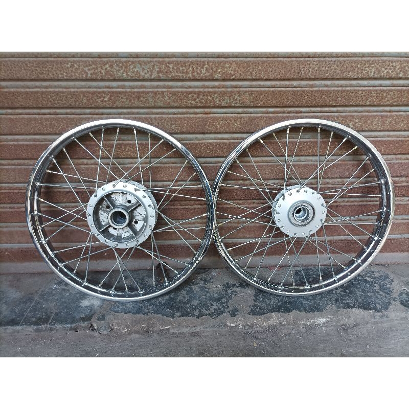 Velg roda sett yamaha jupiter z original