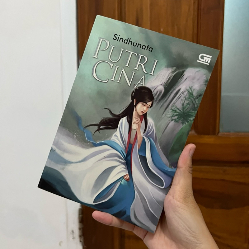 [SIAP KIRIM] Preloved Novel Original - Novel Putri Cina by Shindunata