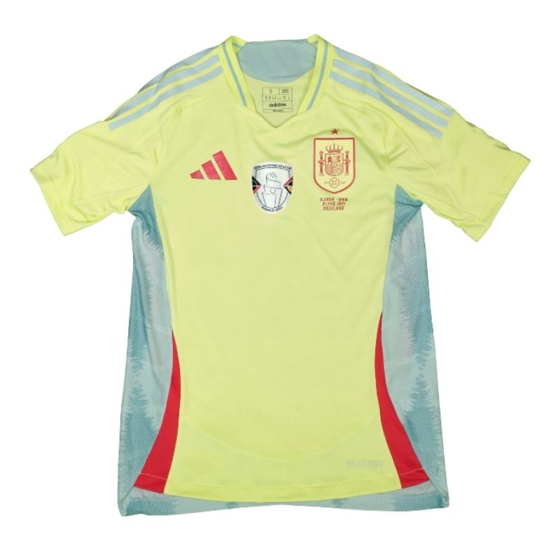 Jersey spanyol 2024 lengkap patch & match detail