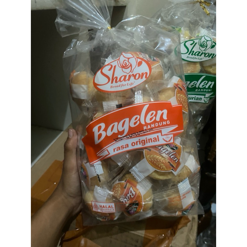 

BAGELEN SHARON