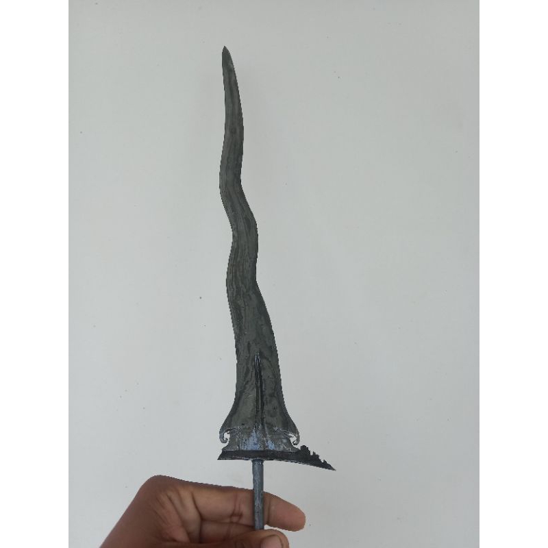 KerisKarnoTinanding luk5 * KarnoTinanding