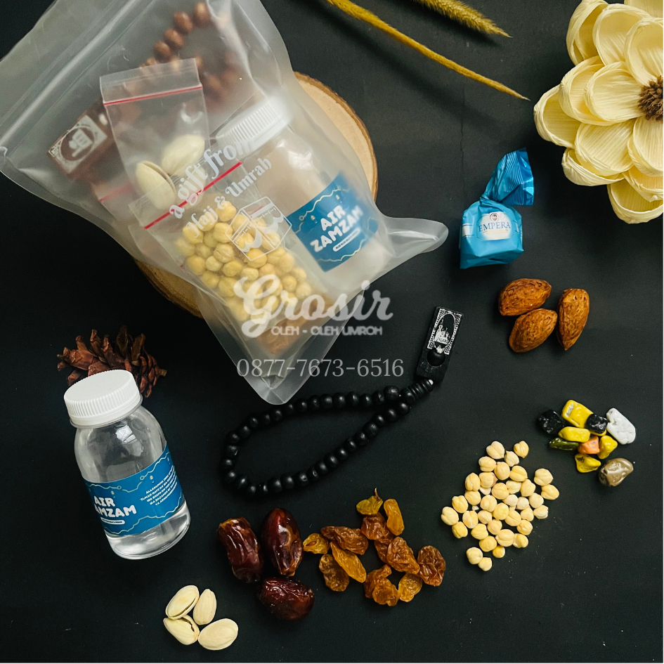 

Paket Murah Oleh Oleh Haji dan Umroh Pouch Buram Eksklusif Bingkisan Gift from hajj and umrah premium