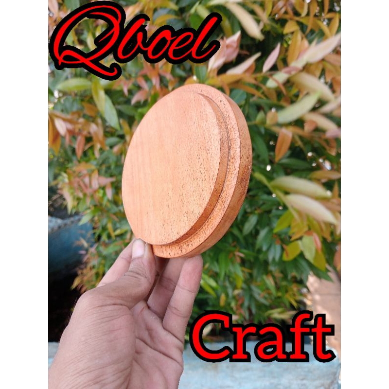tutup gelas kayu mahoni. tutup kayu aesthetic. tutup cangkir kayu