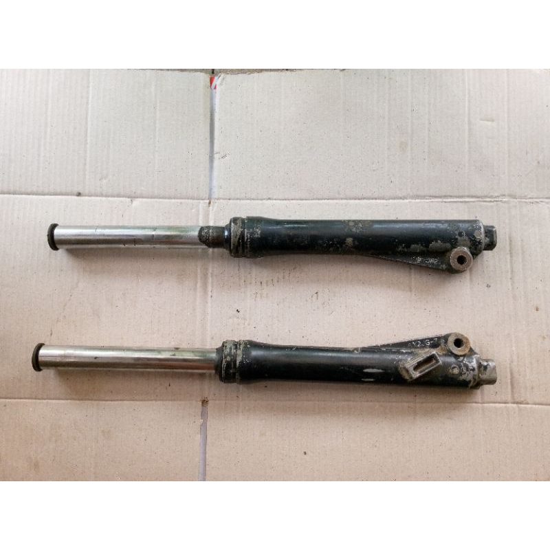 shock breaker tromol depan Shogun kebo