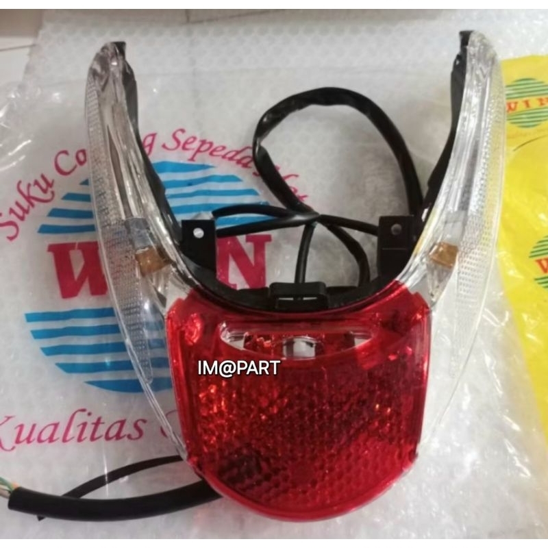 Lampu Belakang | Lampu Stop Komplit Bohlam + Piting VARIO 110 CW KARBU | VARIO 110 CW LAMA OLD 2006-