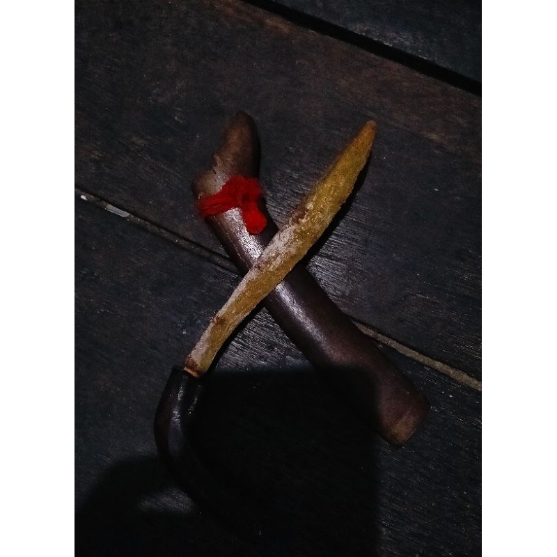 Kawali gecong Bugis tua