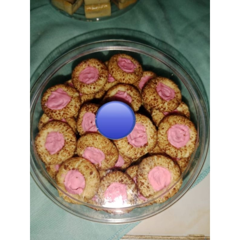 

500gr/toples Kue Kering Kue Strawberry Cookies/cemilan homemade/Kue enak renyah