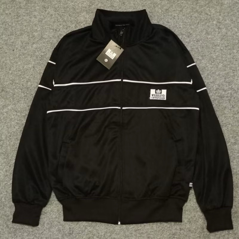 Tracktop weekend offender jaket weekend offender tracktop jaket weekend offender
