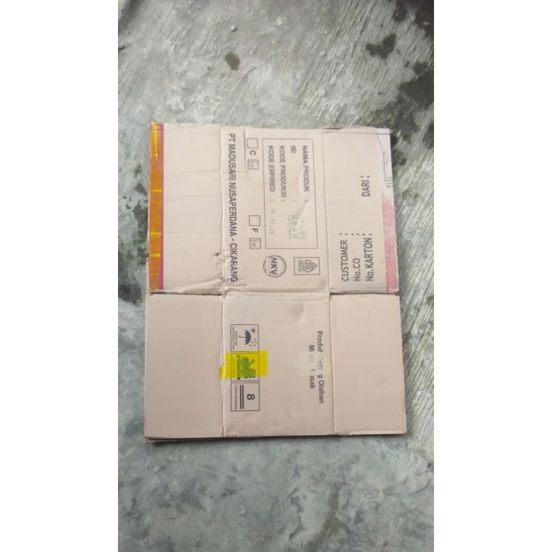 

KARDUS BEKAS KIMBO SOSIS TEBAL DOUBLE WALL