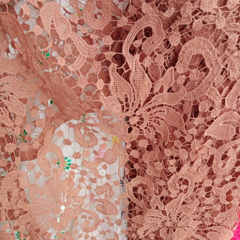 kain brokat Prada - kain Prada import - kain brokat Prada - kain butik