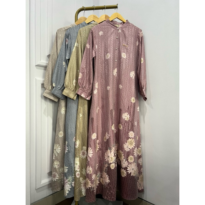 SHENINA DRESS BY DYN CLOTHING