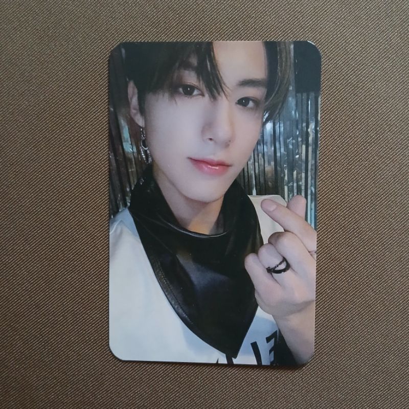 Eric the stealer The Boyz Photocard
