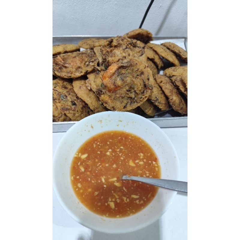 

Bakwan sayuran teri cemilan khas kalimantan