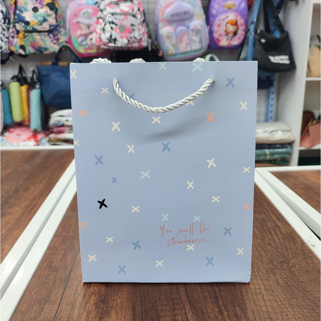 

Paperbag Bungkus Kado Motif You Smell Like Murah Harga Grosir Bisa Cod